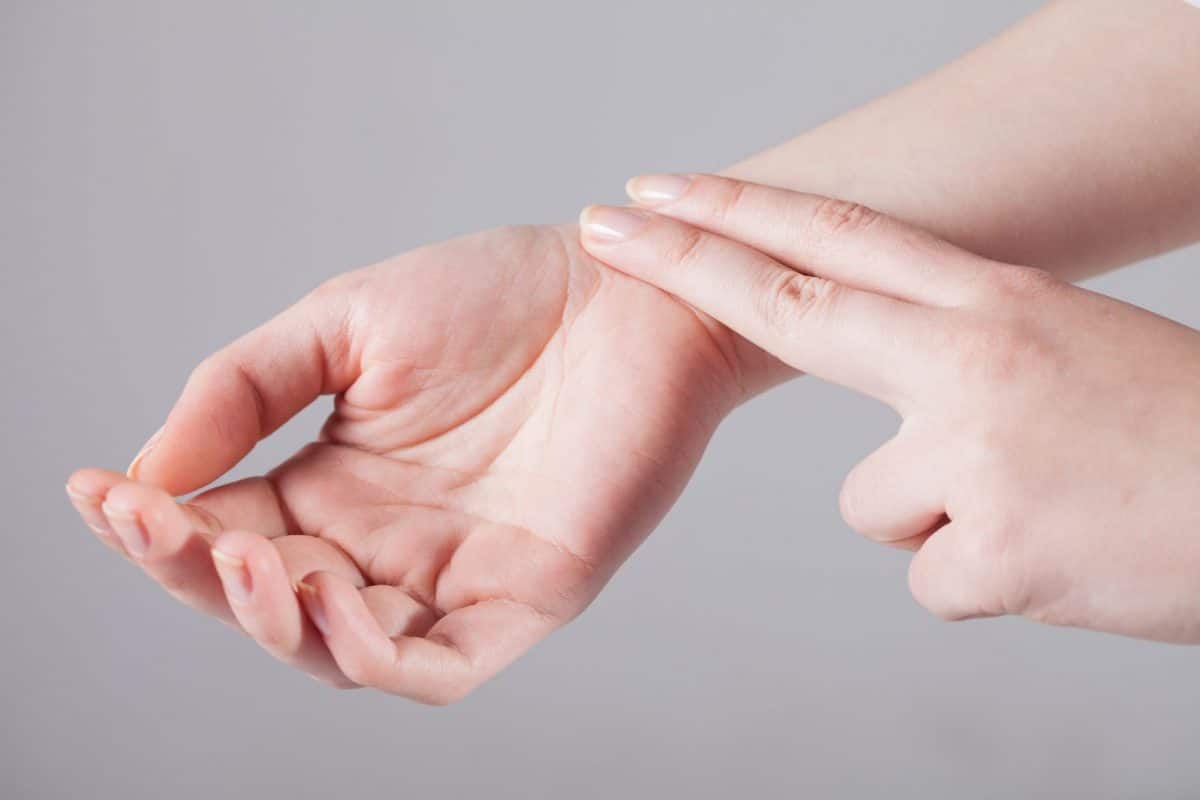 Comment réagir face à quelqu’un qui fait un AVC ?