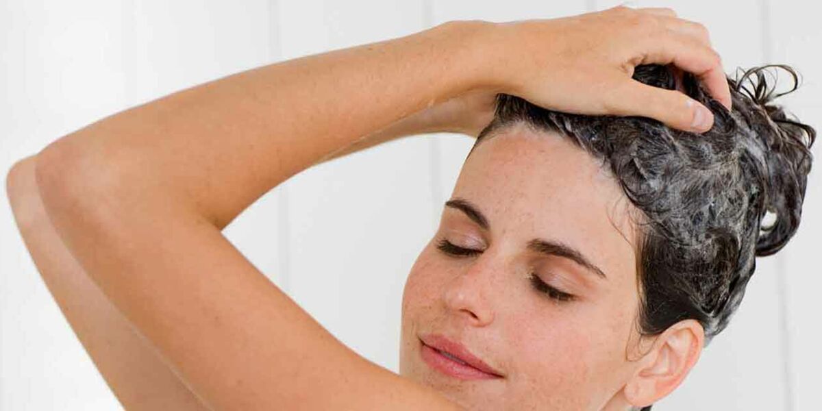 Beauté : quelle est l’utilité du bicarbonate de soude pour vos cheveux ?