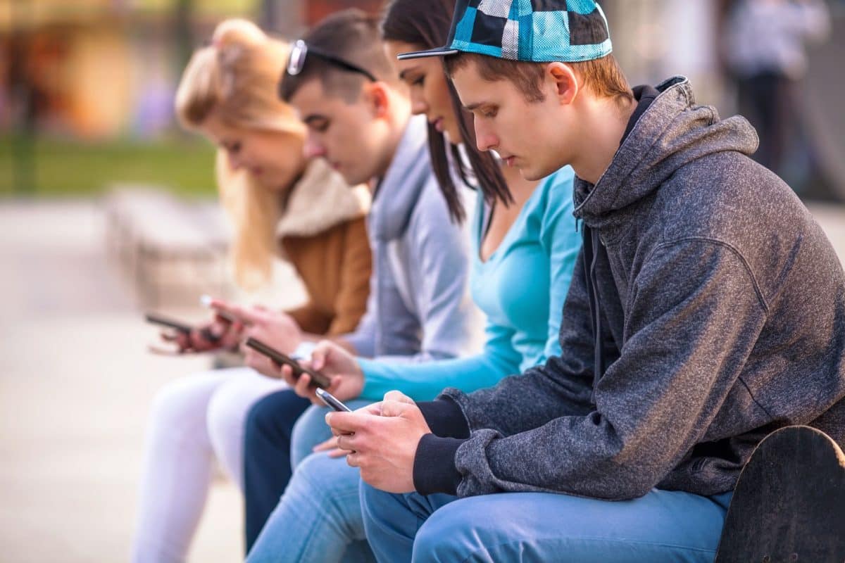 Santé des jeunes :  l’impact des réseaux sociaux sur la santé mentale !