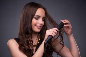 Comment se faire des boucles en 5 minutes ? Nous on sait ;)