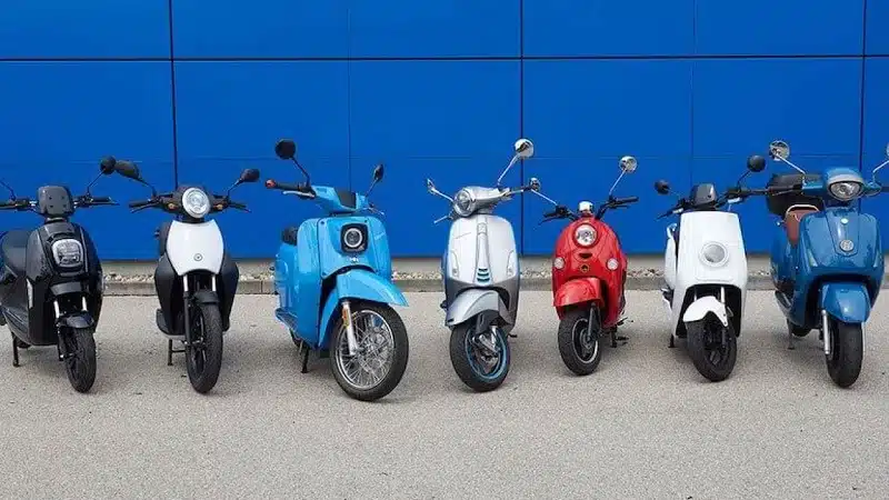 Comparatif scooter électrique 125 cc (tout ce que vous devez savoir)