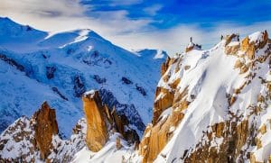 Quelles sont les prestations proposées pour survoler le Mt Blanc au départ de Chamonix ?