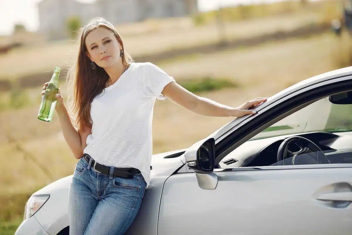 voiture jeune