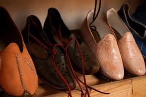 Les avantages des chaussures spécialisées pour la voile