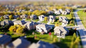 Les qualités essentielles pour devenir un promoteur immobilier sans formation